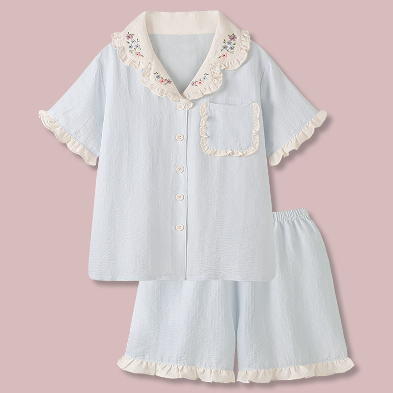 retro embroidered sweet pajamas women's summer new short sleeved thin loose home service suit retro embroidered sweet pajamas women's summer new short sleeved thin loose home service suit